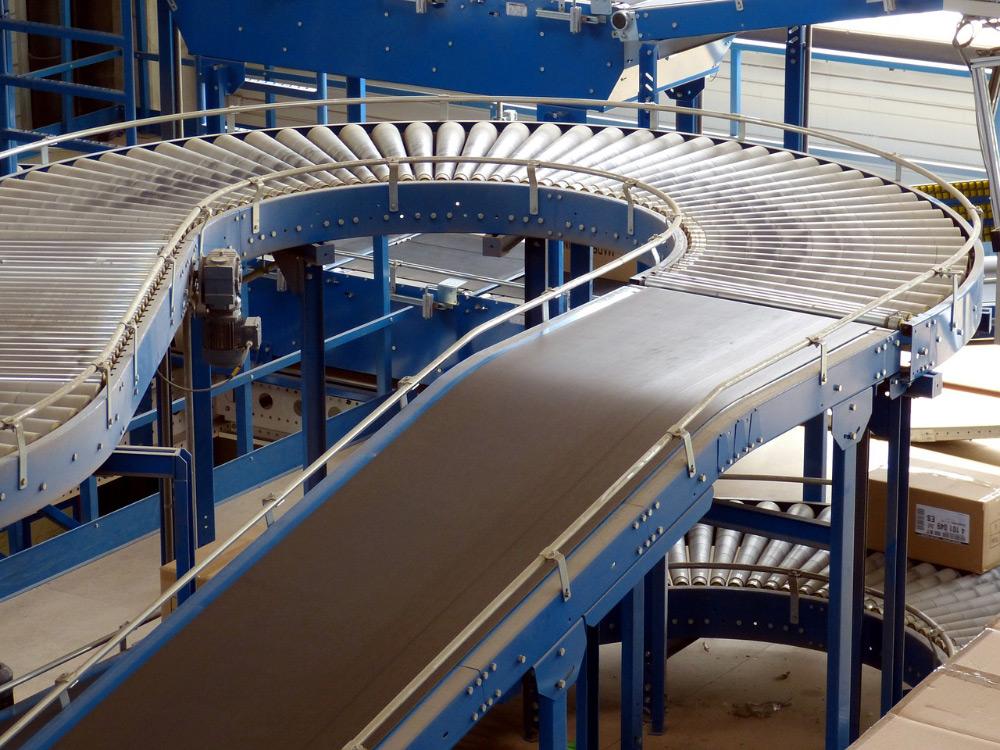Conveyor Belt on Track